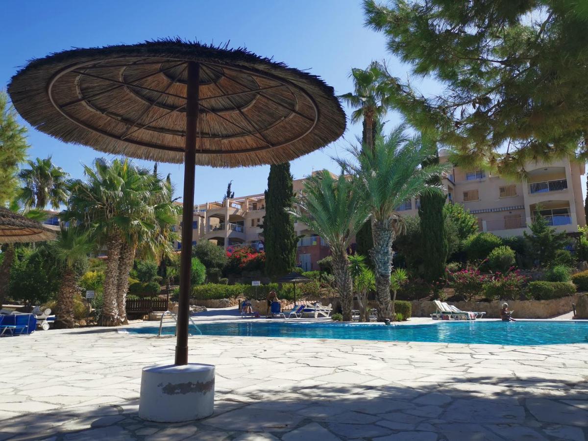 Appartamento 103 Regina Gardens Paphos Esterno foto